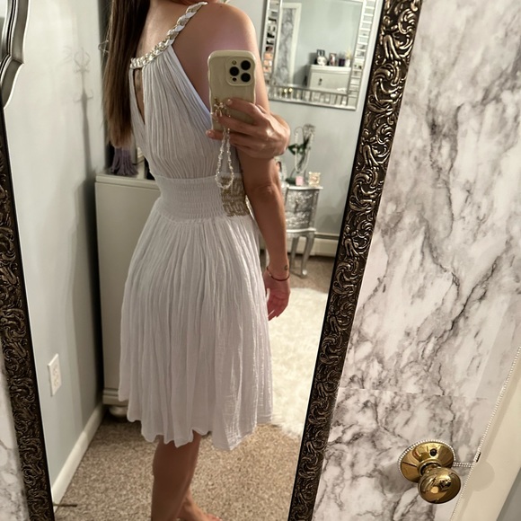 BEAUTIFUL Grecian Dress - Picture 9 of 9